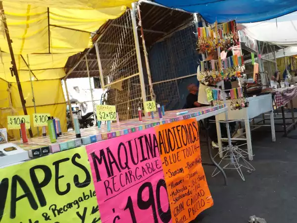 vapeadores tepito.jpeg