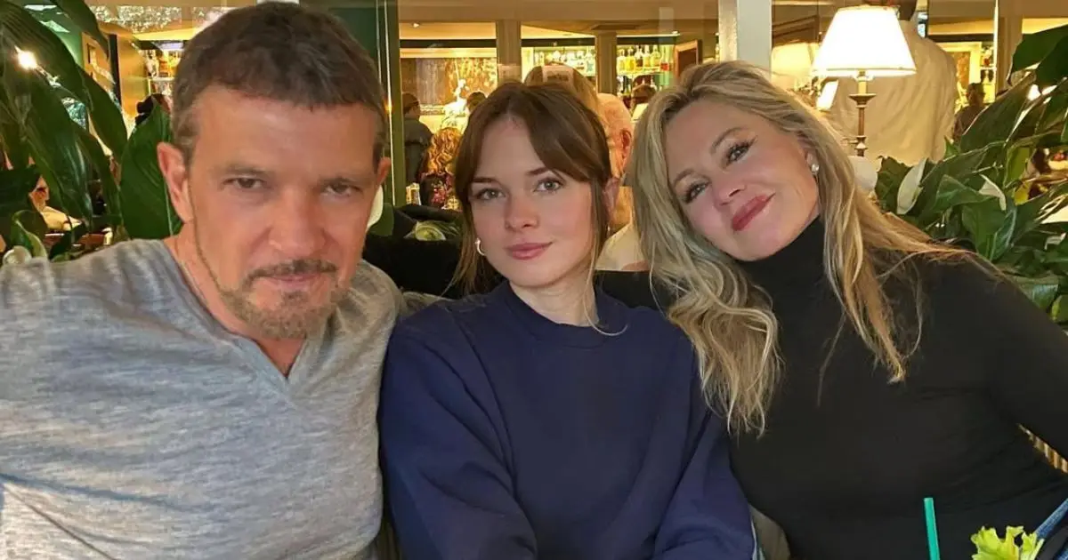 Antonio Banderas, Stella del Carmen y Melanie Griffith