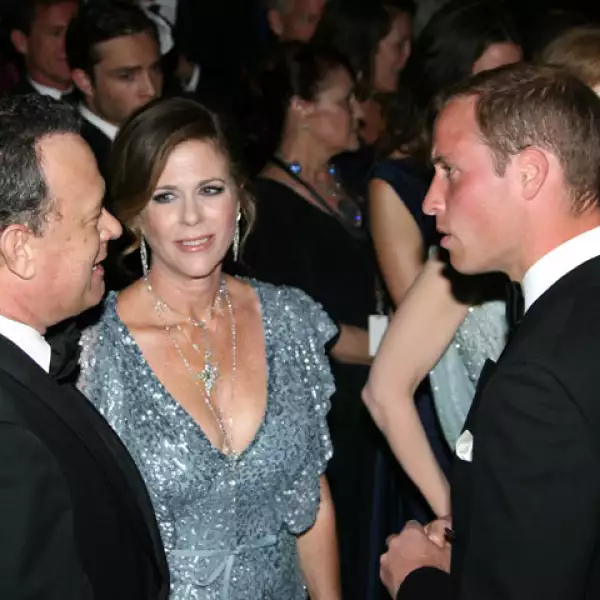 El actor Tom Hanks también disfrutó de la plática con el Príncipe Guillermo.