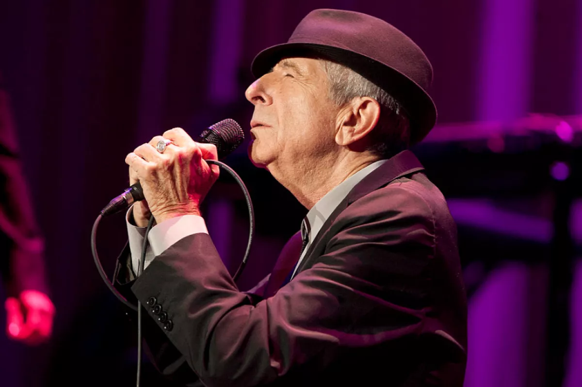 Leonard Cohen.png
