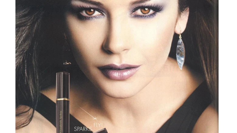 Catherine Zeta-Jones para Elizabeth Arden