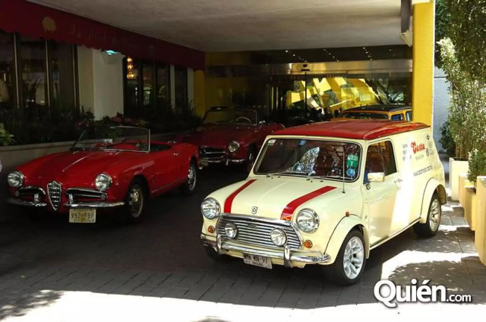 Exhibición de autos clásicos