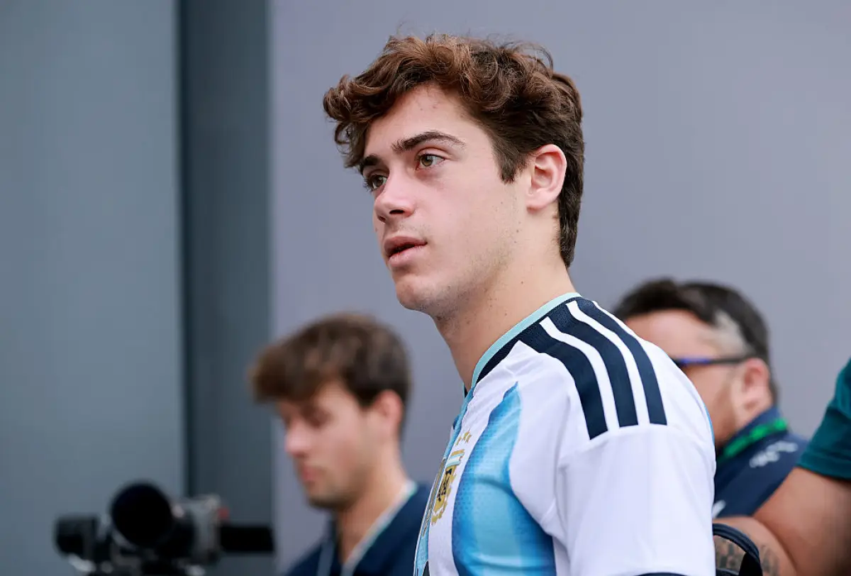 colapinto se queda en alpine