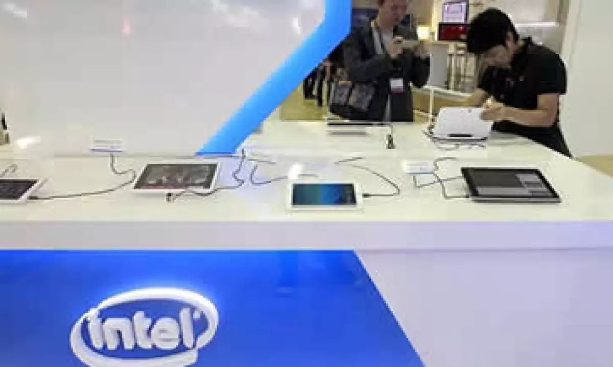 Intel espera ventas en el primer trimestre por 12,800 millones de dólares. (Foto: Reuters )