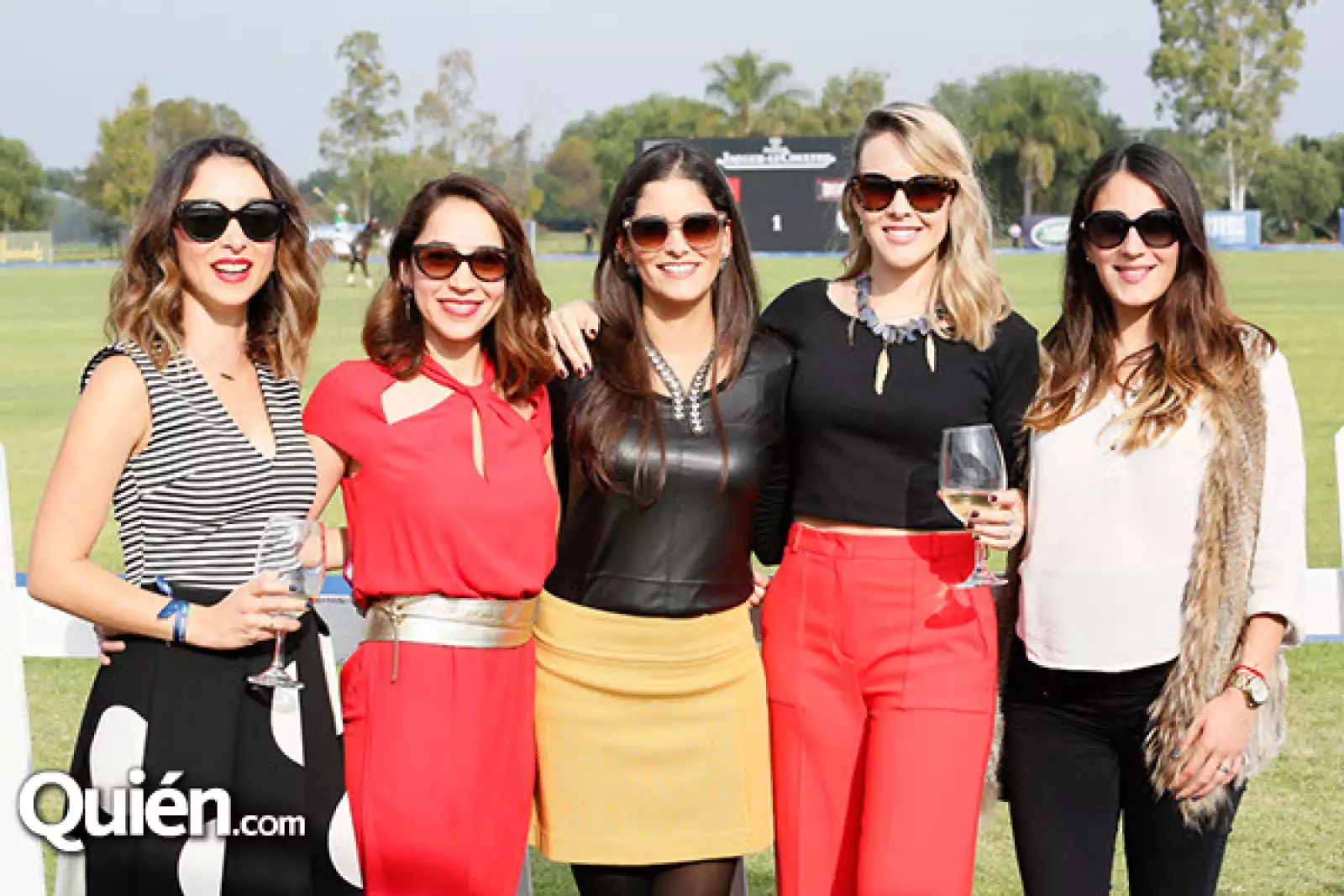 Liz Michel,Ana González,Patricia Pérez,Cecilia Flores y Ana Cervantes