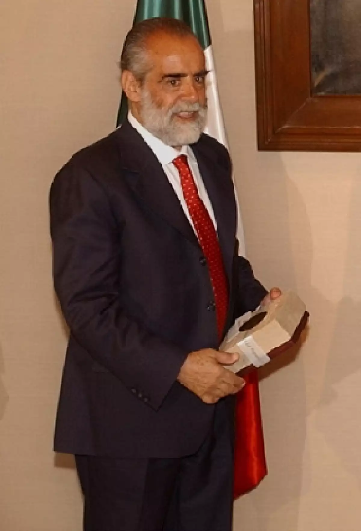 El lunes, la televisora anunció la medida para “anteponer la vida de Fernández de Cevallos al ejercicio periodístico”.