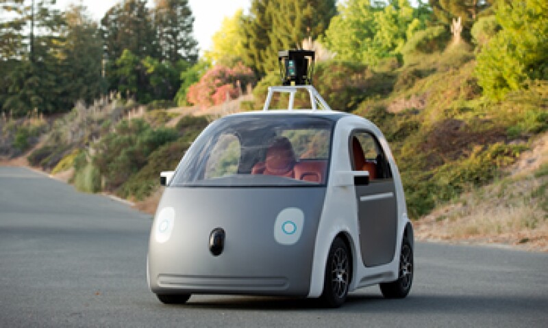 Google dijo el año pasado que su primer prototipo de vehículo autónomo está listo para probarse en las calles. (Foto: AFP )