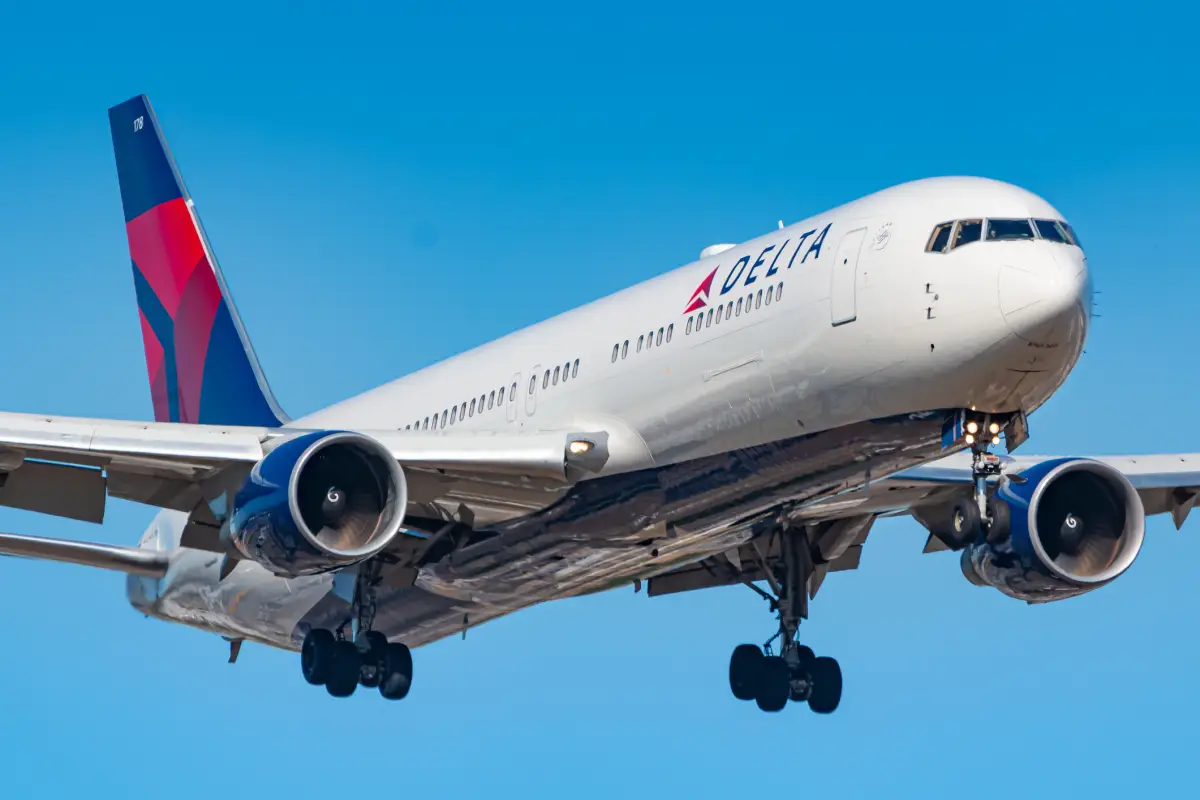 Vuelo desviado por amenaza de pasajero