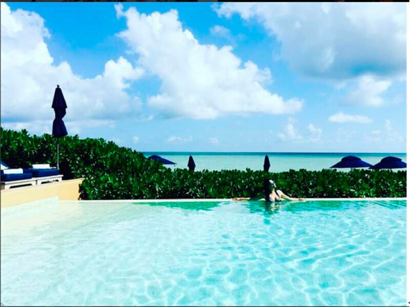 Bien merecido, Karla disfrutó del cálido clima del Caribe.