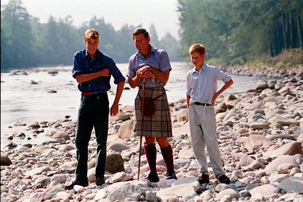 ROYAL FAMILY AT BALMORAL, SCOTLAND, BRITAIN - 1997