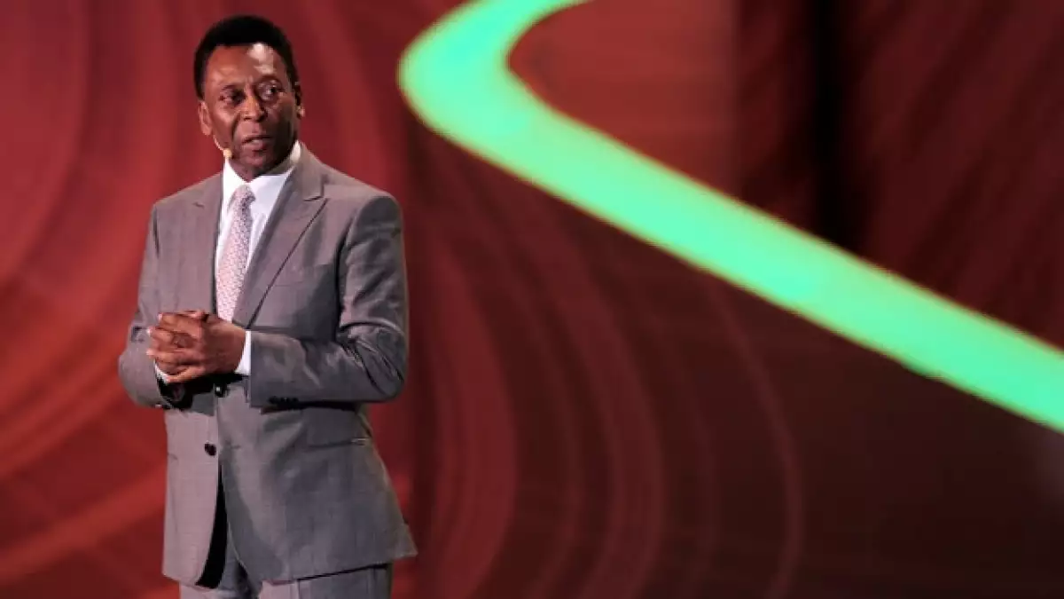 Pele balon de oro Archivo