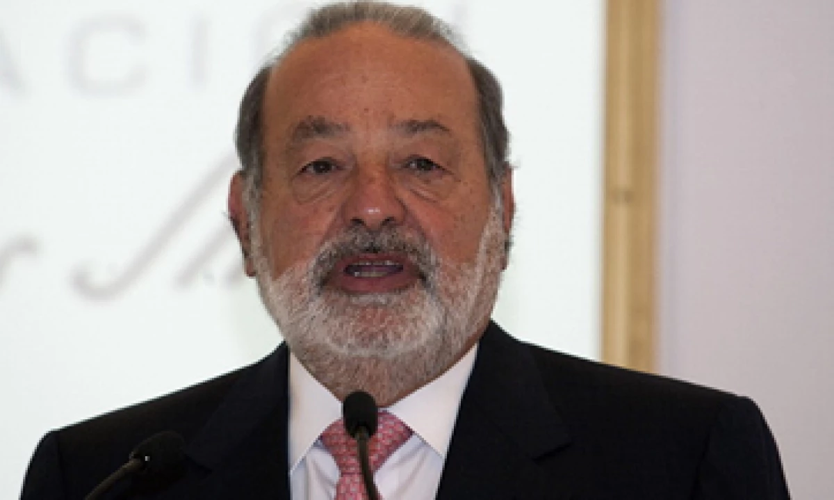Carlos Slim tiene el 80% de la telefonía fija a través de su firma América Móvil. (Foto: Archivo)