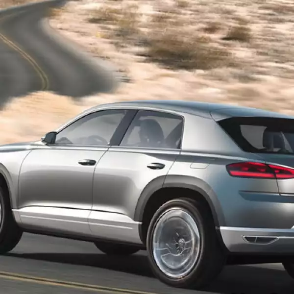 Gracias a esta conjunción el prototipo acelera de 0 a 100 kilómetros por hora en 7 segundos y logra una velocidad máxima de 201 km/h.