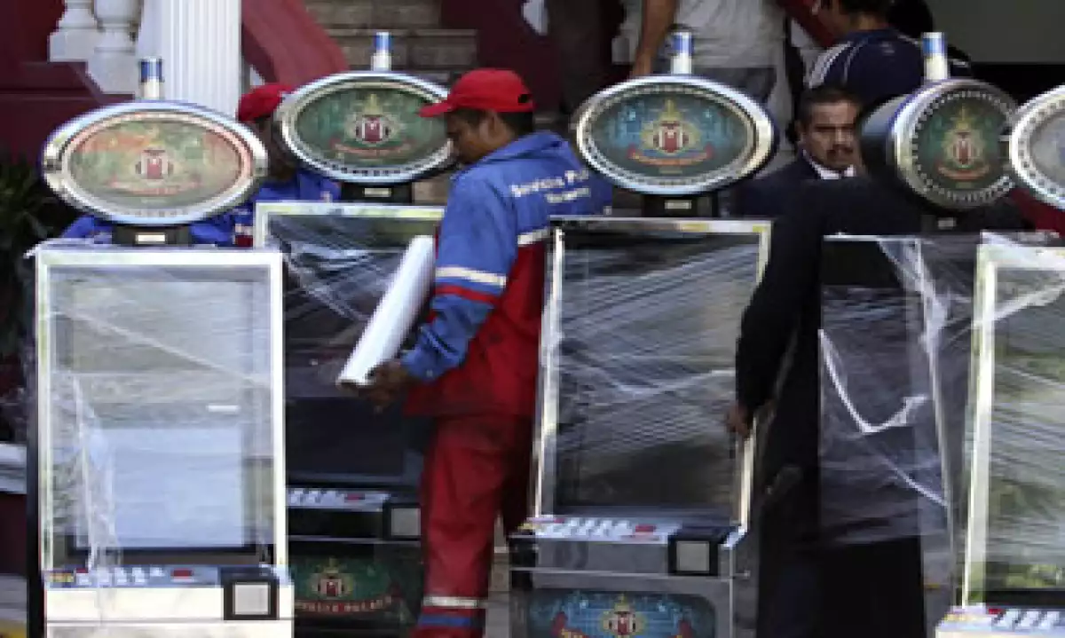 El Senado busca aprobar la ley que regule las operaciones de los casinos en México. (Foto: Reuters)
