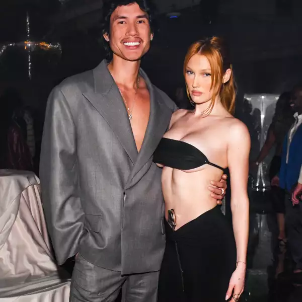 APRESMET 2: PRESENTED BY CARLOS NAZARIO, EMILY RATAJKOWSKI, FRANCESCO RISSO, PALOMA ELSESSER, RAUL LOPEZ, RENELL MEDRANO AND WSA