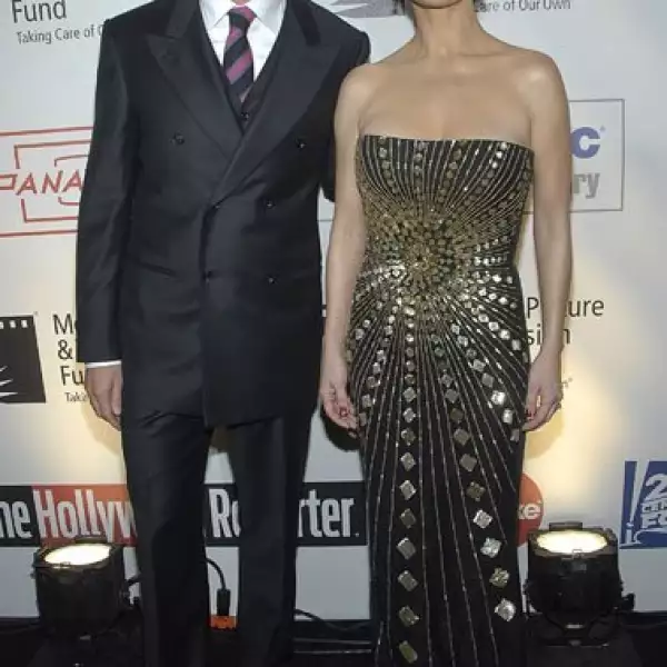 ESTRELLAS ALTRUISTAS.  Hugh Jackman y Catherine Zeta-Jones, quienes se dice protagonizarán la cinta Cleopatra de Steven Soderbergh, asistieron a un evento benéfico en Culver City, California.