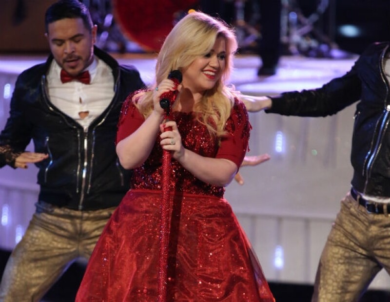 Kelly se retiró de los escenarios en diciembre pasado para cuidar su embarazo.