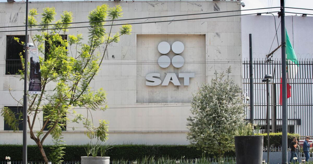 SAT SE AHOGA: RECAUDACIÓN POR AUDITORÍA CAE 49%