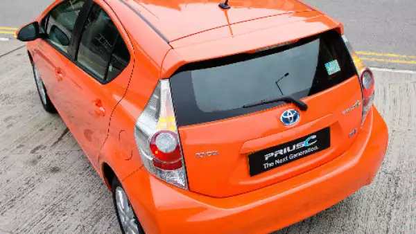 Toyota Prius C h�brido