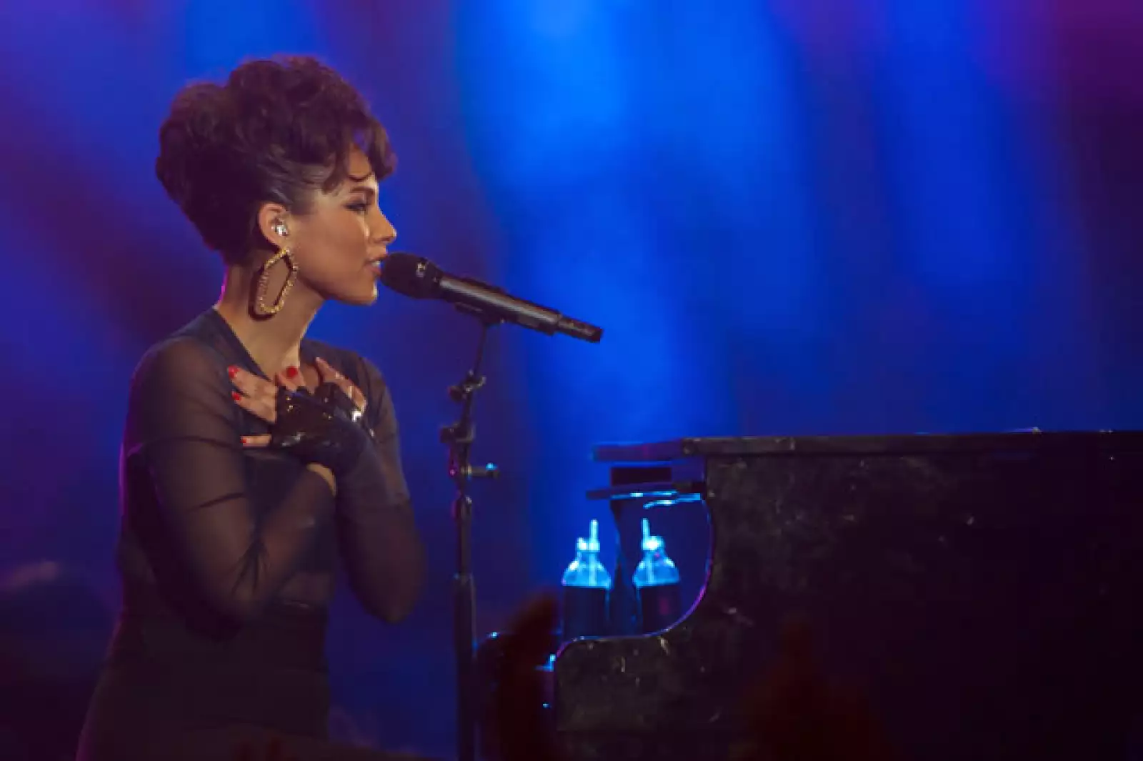 Alicia Keys.