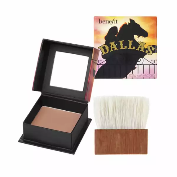 Dallas, Benefit Cosmetics