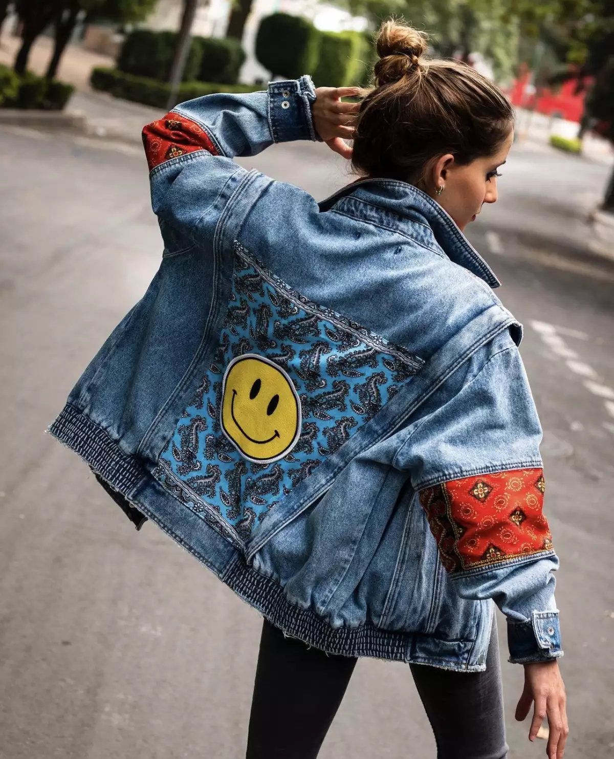 Unknown la tienda de chamarras de Sarah Attie
