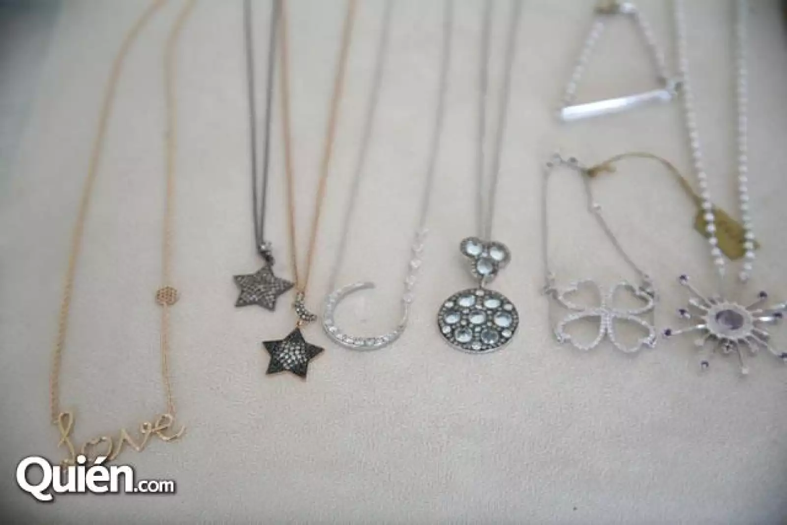 Venta de joyas por Patricia Fronza