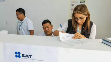 ¿Cuánto te descontarán de ISR en 2026? Así aplica la nueva tabla del SAT 