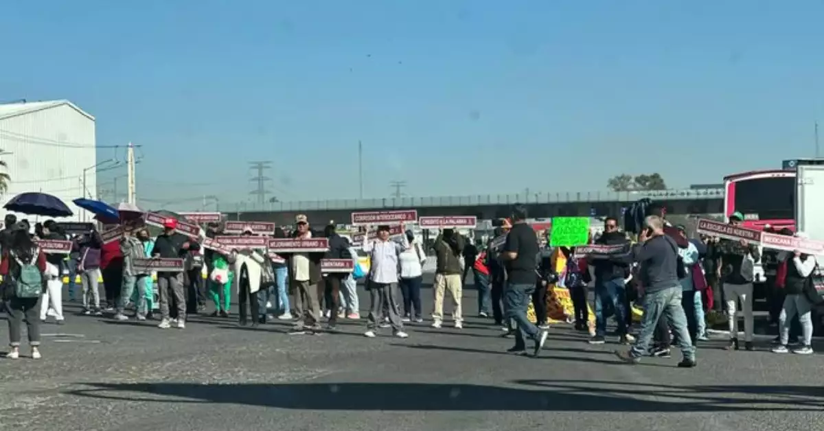Bloqueo en la carretera México-Querétaro hoy: así está el tráfico por el cierre