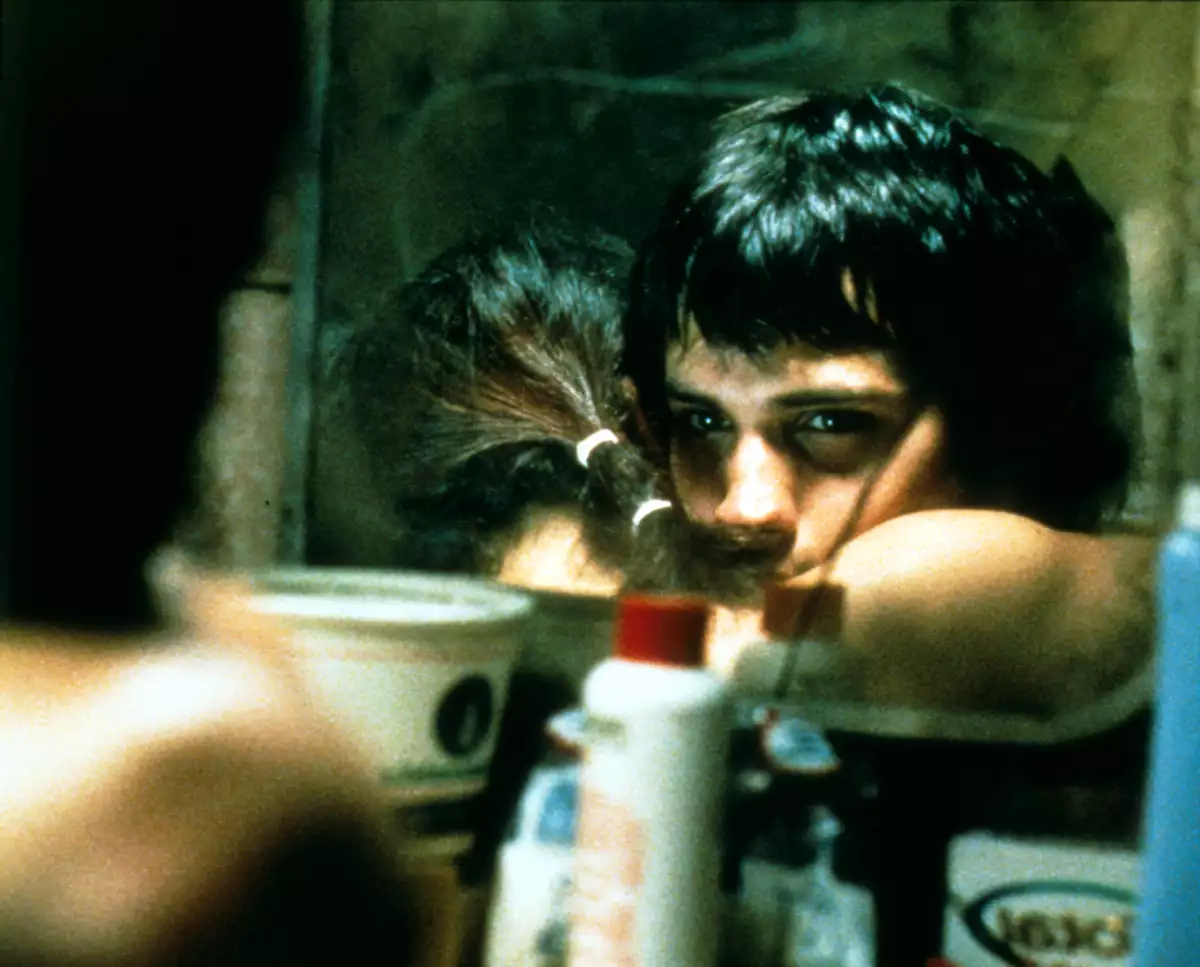 Amores perros (2000) Mexico