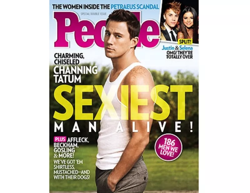 Como cada año, dicha publicación escoge a un hombre para engalanar su portada y deleitar a millones de mujeres; en esta ocasión es el “striper” de 32 quien se lleva el título del hombre más guapo.