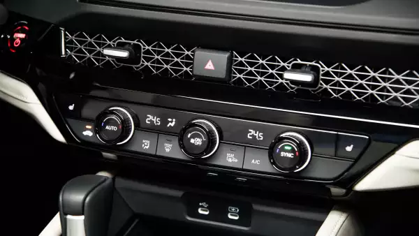 Honda Accord Hibrido tablero