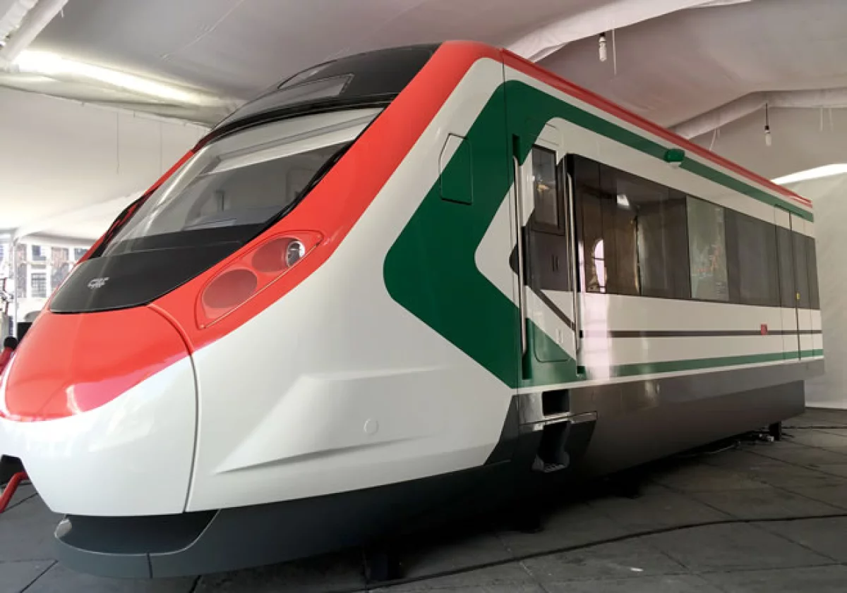 Tren Interturbano México-Toluca