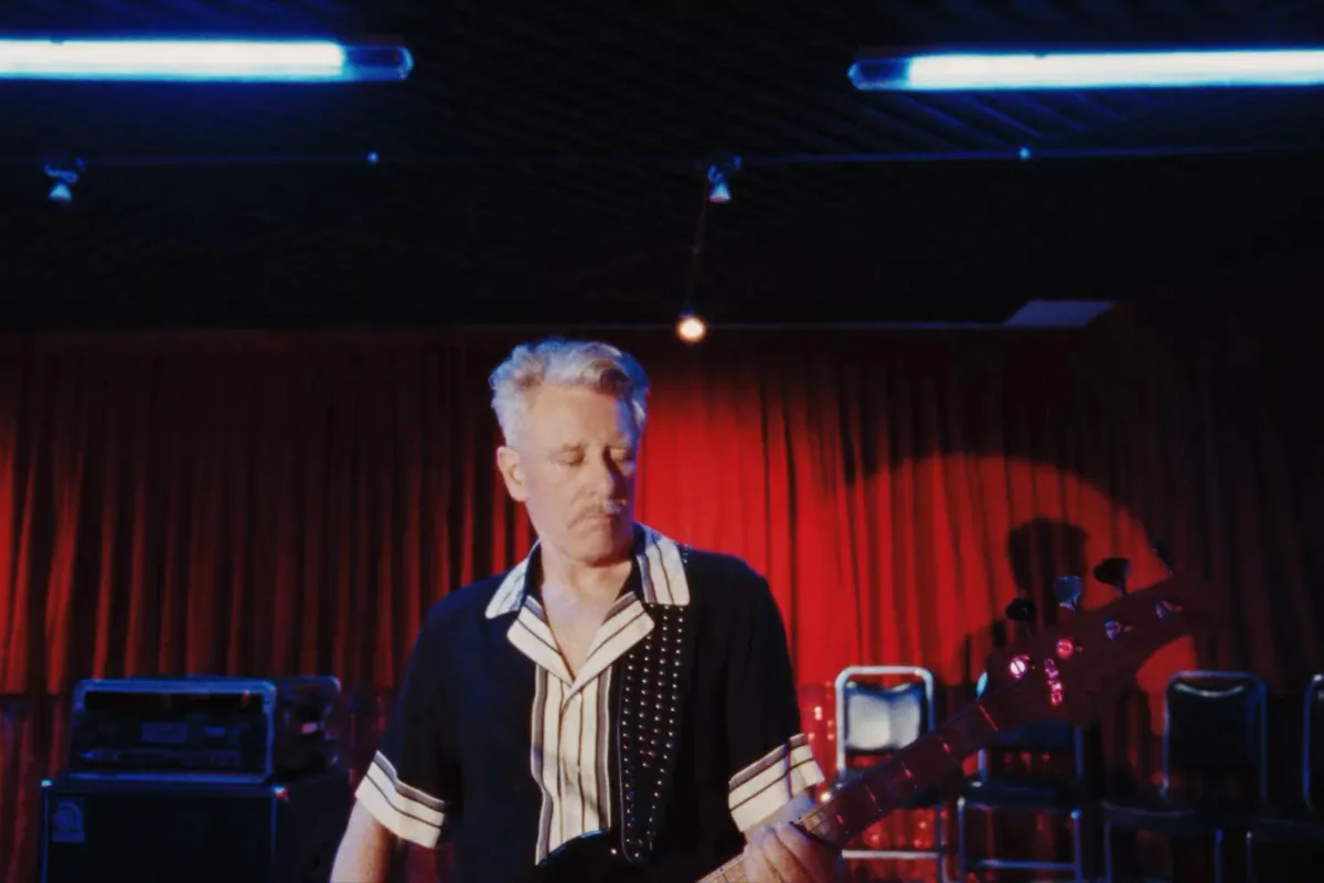 U2 filmó el video musical de "Silencio" en el Salón Los Ángeles de la Ciudad de México