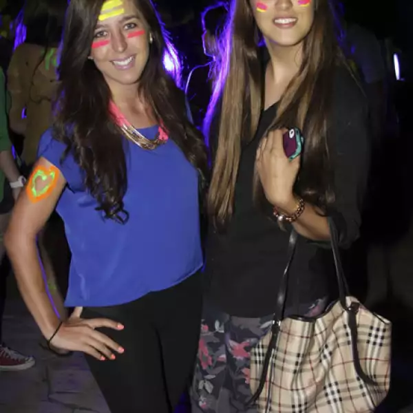 Andrea y Paola Naveja