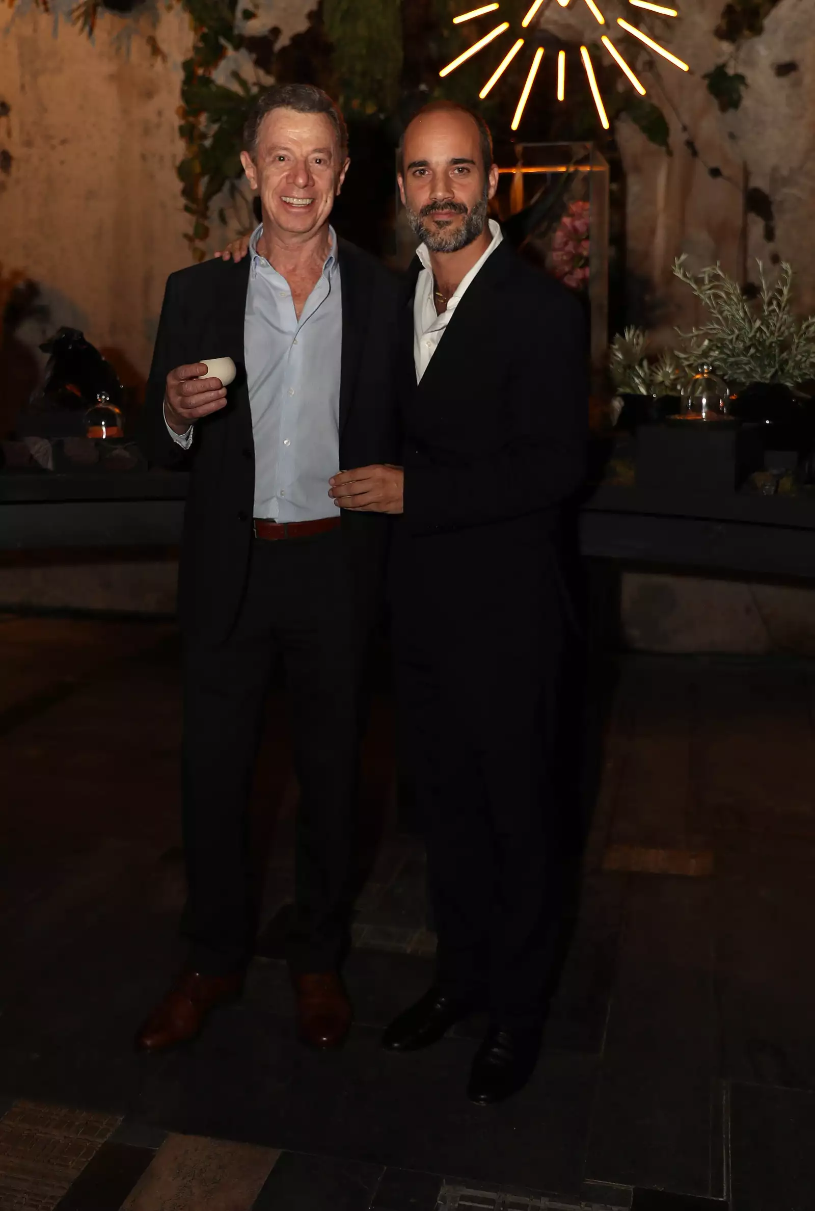 LOGIA HORNO LANZAMIENTO