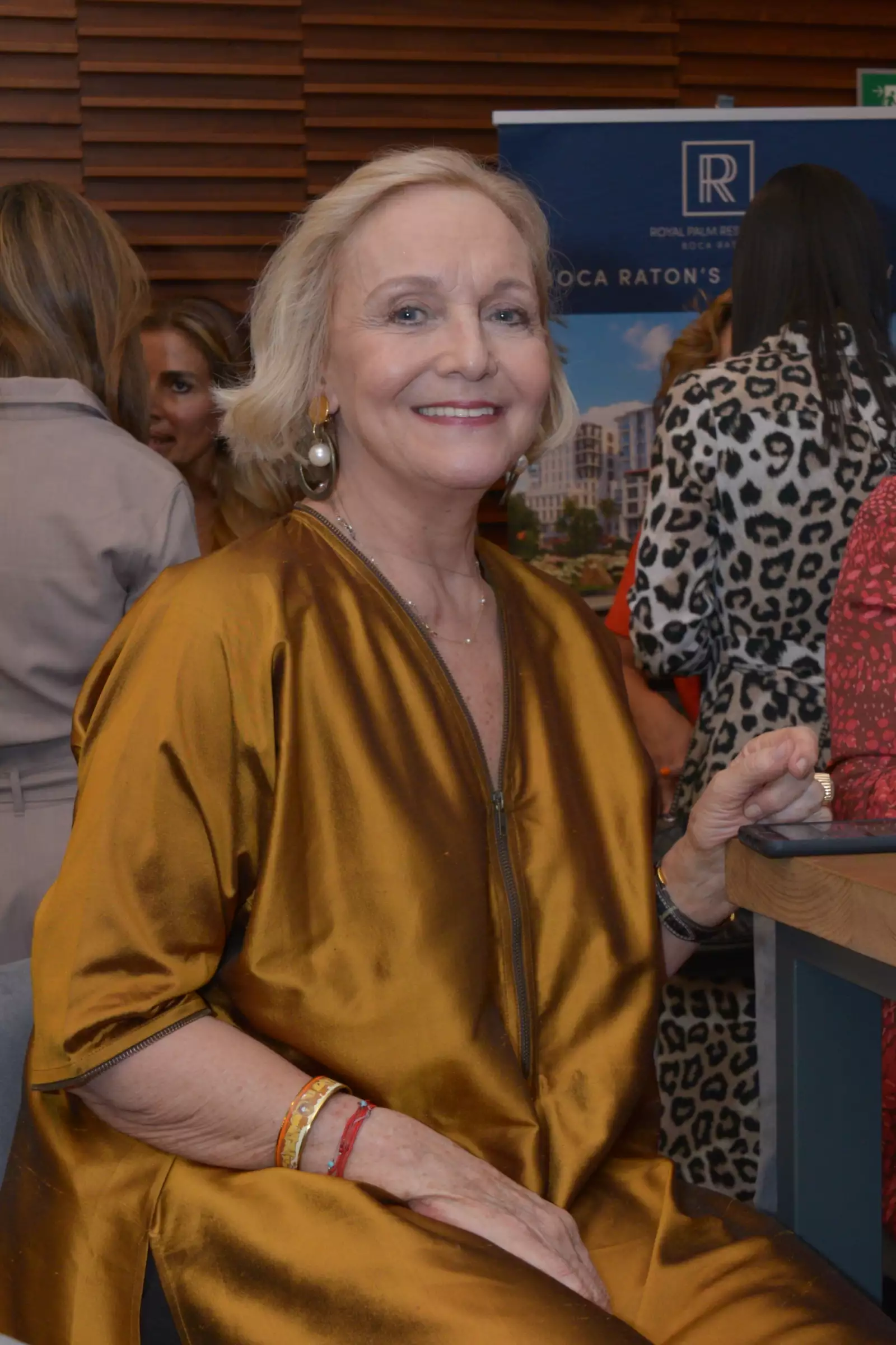 Compañia Saddy Abaunza