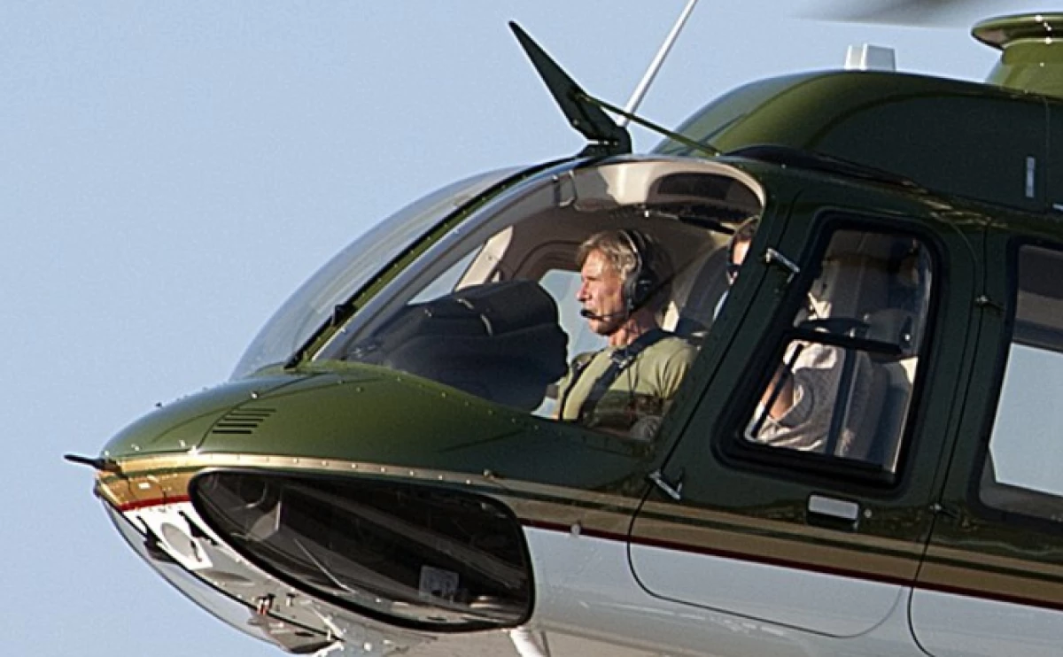 Helicóptero Harrison Ford