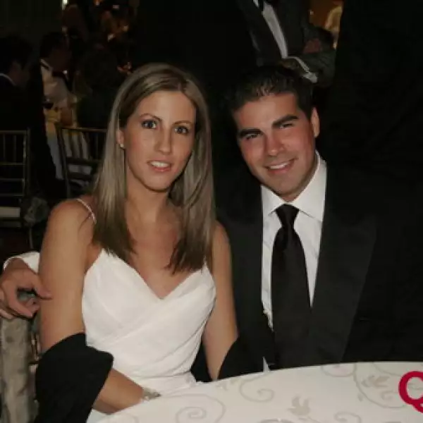 Gabriela Ezquivel, Ricardo Carrillo