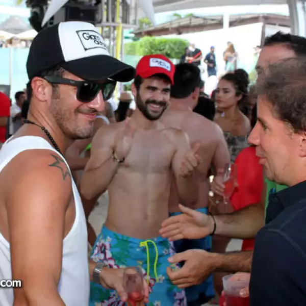 Nicolas Spitz,Ramón Váldez y Xavier Hill