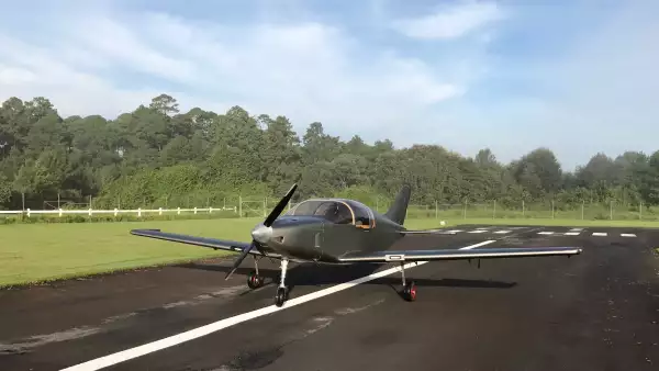 Avión mexicano