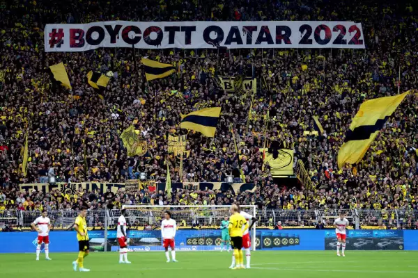 Borussia Dortmund v VfB Stuttgart - Bundesliga