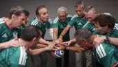 La ola es tuya, mía, nuestra… es de todos