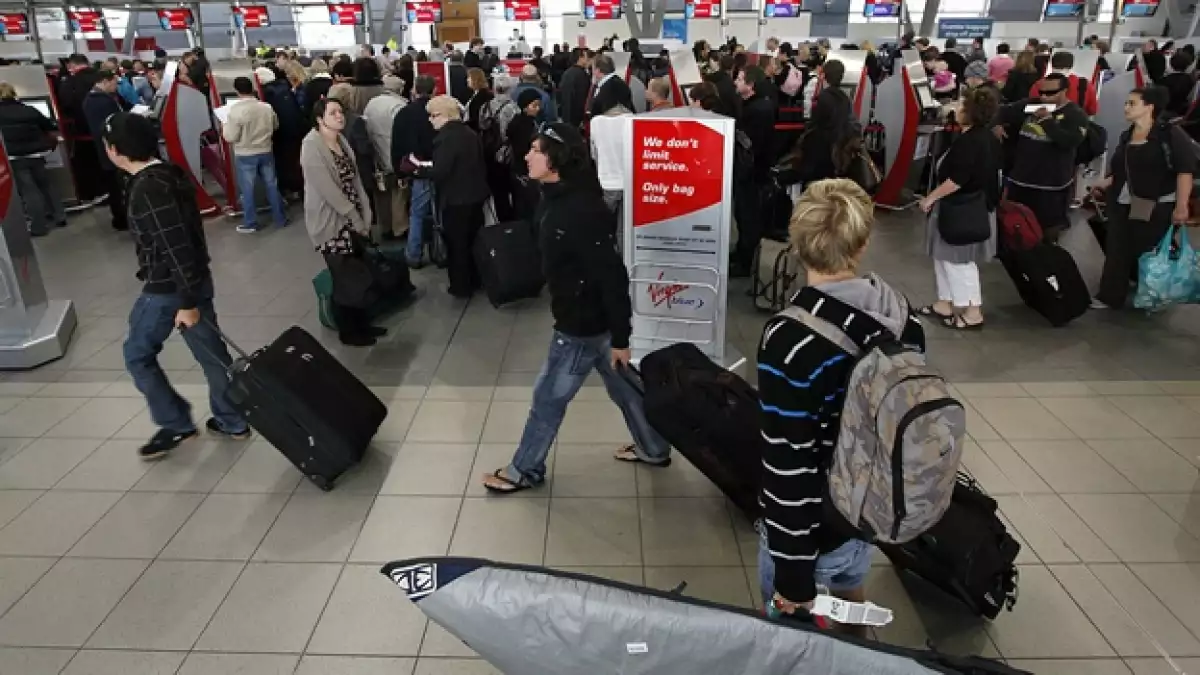 pasajeros varados en una aeropuerto de australia