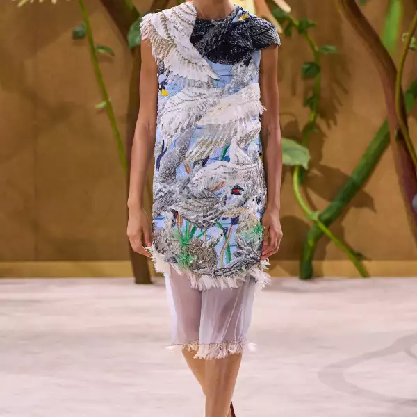 Chanel HC F26 033.jpg
