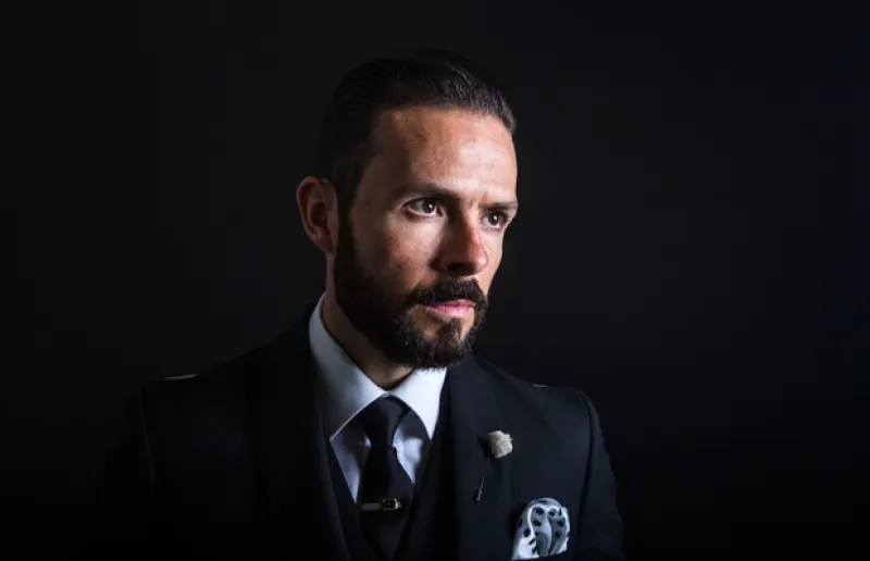 El actor encargado de producir la cinta 'Mas negro que la noche' nos confiesa cuáles son las historias de terror que lo han marcado y lo han dejado paralizado de miedo.