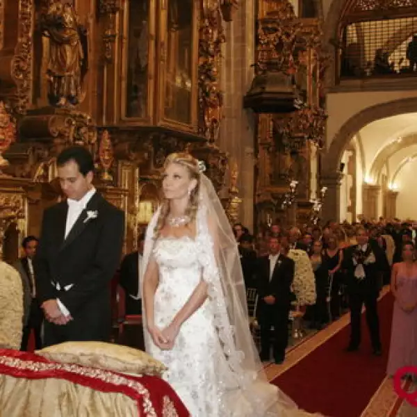 Manuel Fernández, Lilia Henaine