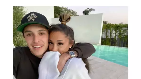 Dalton Gomez y Ariana Grande.
