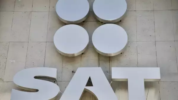 El SAT va por la 'caza' de facturas falsas y tendrá nuevas facultades en 2026, podrá hacer visitas con todo y video