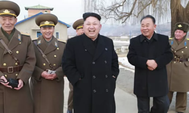 El líder de Corea del Norte, Kim Jong-un centro-. (Foto: Reuters )